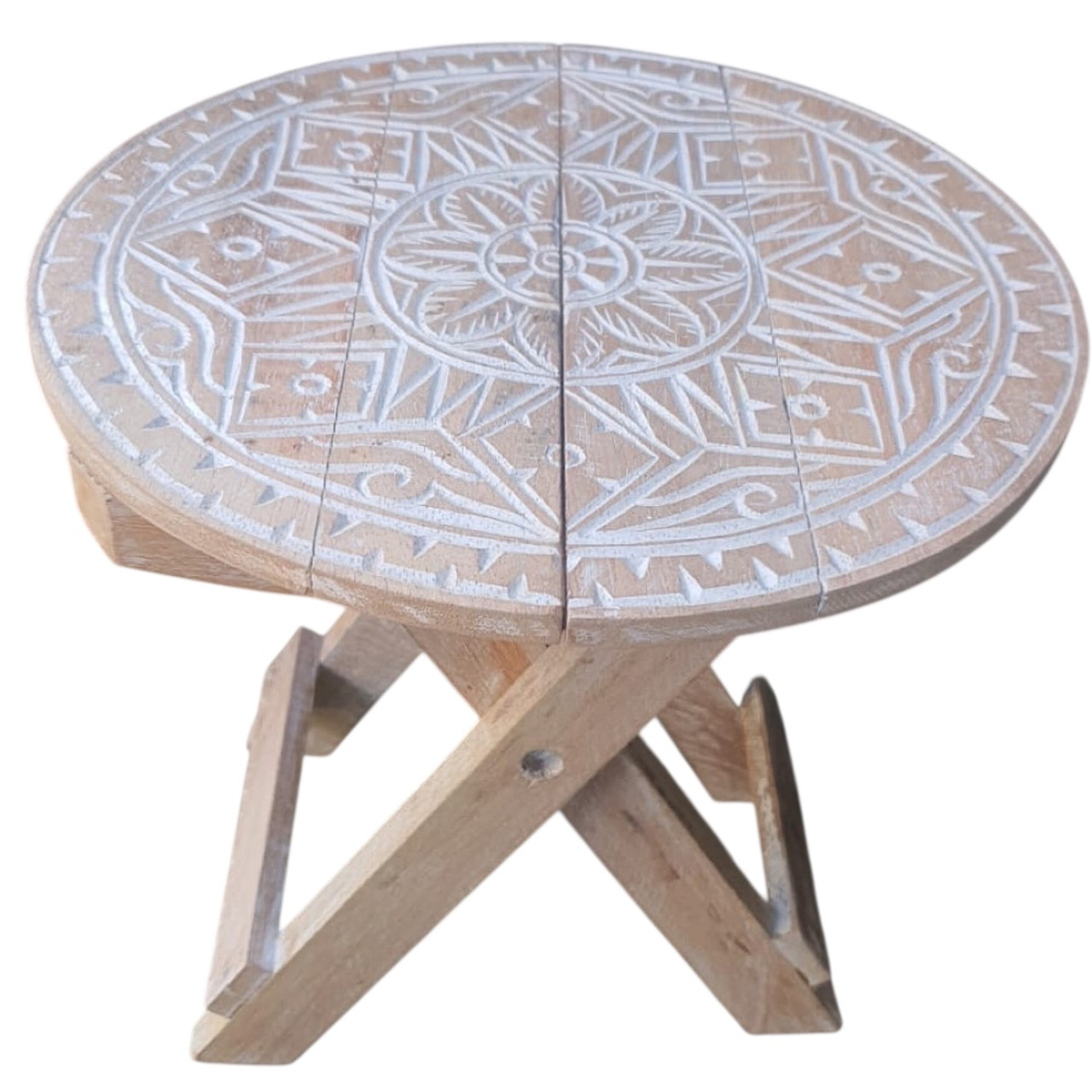 Boho folding table with mandala design, perfect for versatile, small spaces.
30 cm x 40cm Boho folding table with mandala design, perfect for versatile, small spaces.
30 cm x 40cm