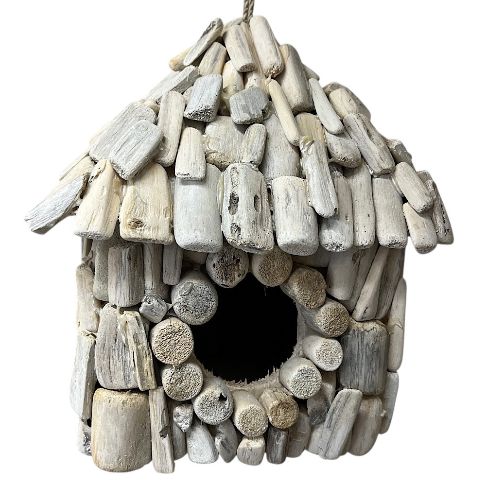 Whitewashed driftwood birdhouse, 18-20cm, with pitched roof and 5cm hole, eco-friendly garden decor. Hanging or free stand