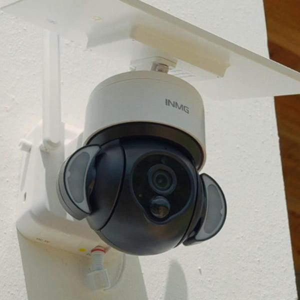 Solar Wireless Outdoor Surveillance Camera Solar Wireless Outdoor Surveillance Camera zaxx