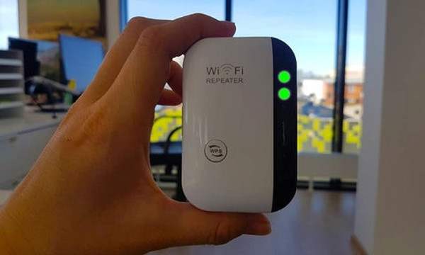 Enhance Home Connectivity with the Power of a WiFi Repeater zaxx