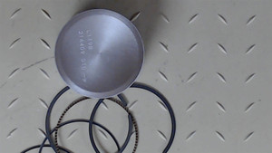 Genuine OEM Briggs & Stratton PISTON ASSEMBLY Part# 792117
