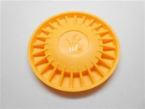 Genuine MTD  Part HUBCAP-YELLOW W/SPRI 731-1426B