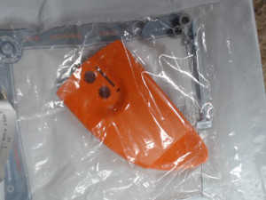 Genuine MTD  SPROCKET CVR ASM Part#  753-08451
