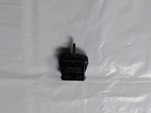 Genuine Briggs & Stratton SWITCH HEIGHT OF CUT Part Number 1738381YP