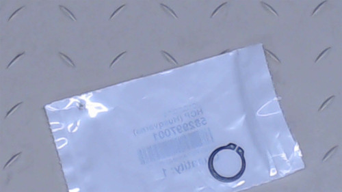 Genuine AYP SEARS HUSQVARNA RING.RETAINING.(5270) Part# 582997001