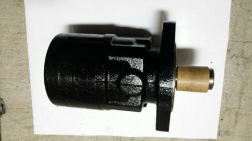 Genuine Case Ingersol   MOTOR HYD   part#   C48352