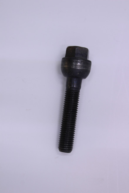 Genuine Tecumseh   STUD  Part# 650945