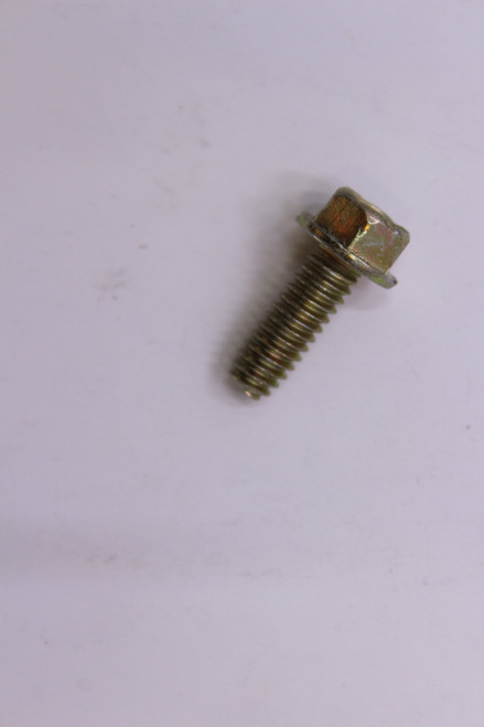Genuine Tecumseh   SCREW  Part# 650759