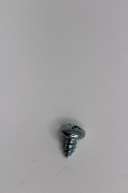 Genuine Tecumseh   SCREW  Part# 650736