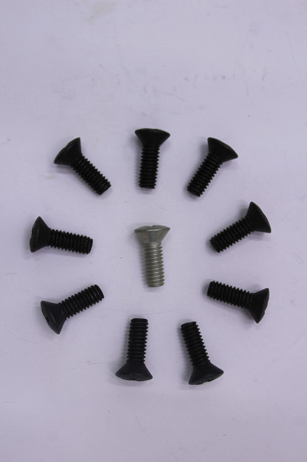 Genuine Tecumseh   SCREW  Part# 650627