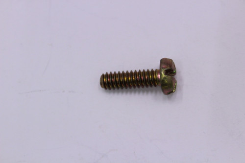 Genuine Tecumseh   SCREW  Part# 650597