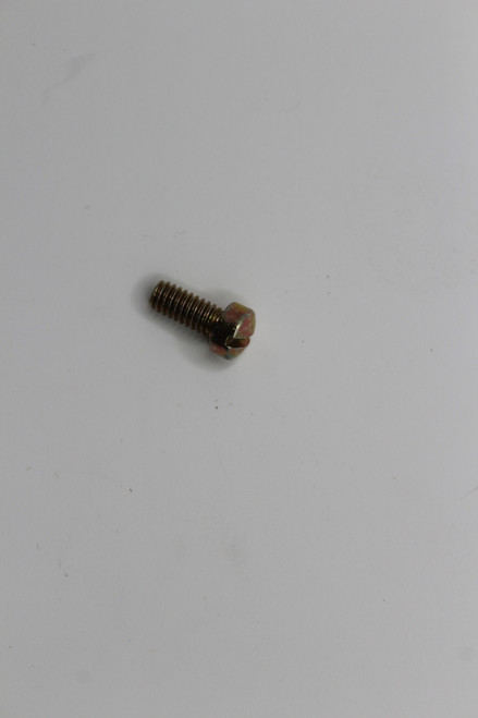 Genuine Tecumseh   SCREW  Part# 650152