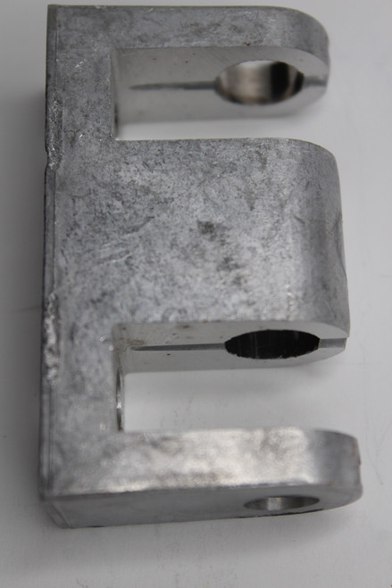 Genuine Tecumseh   ROCKER HOUSING  Part# 37774