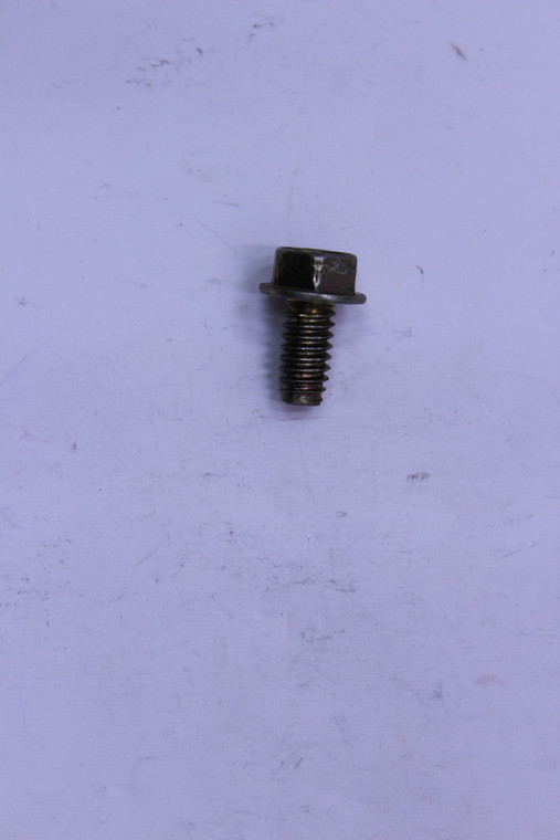 Genuine Tecumseh   SCREW  Part# 651008