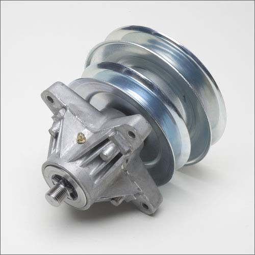 Genuine MTD  SPINDLE ASM-W/FTG DB Part#  918-0429A