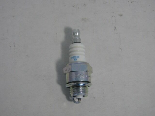 Genuine OEM NGK 2 Pack Spark Plug STK #6028 Part# BPMR4A