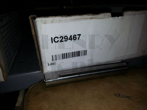 Genuine Case Ingersol   SPINDLE - CENTER   part#   C29467