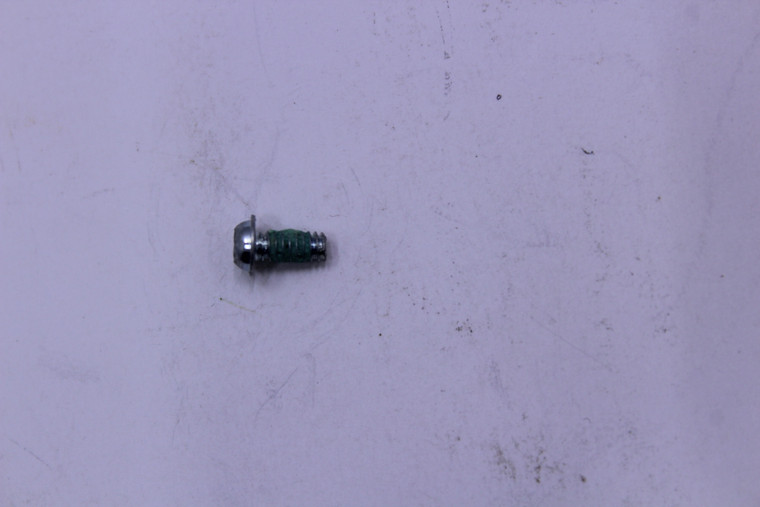 Genuine Tecumseh   SCREW  Part# 650986