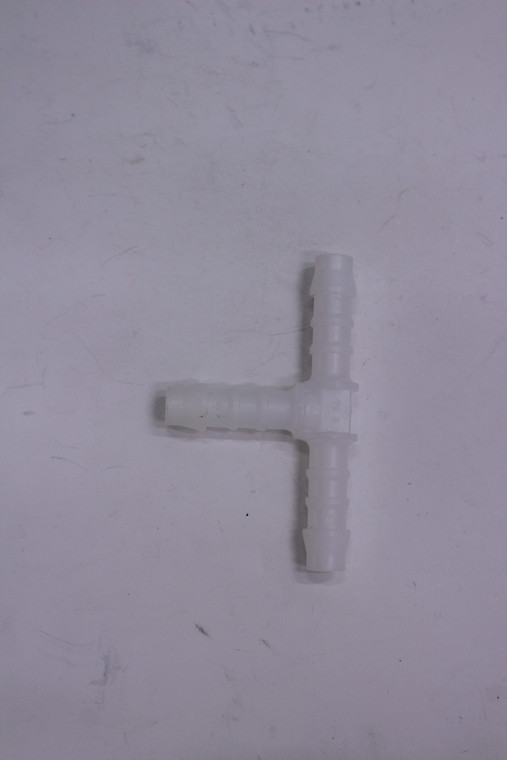 Genuine Tecumseh   FUEL FITTING  Part# 37422A