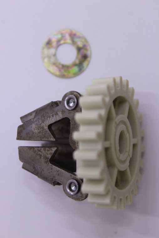 Genuine OEM Tecumseh GEAR  Part# 37161