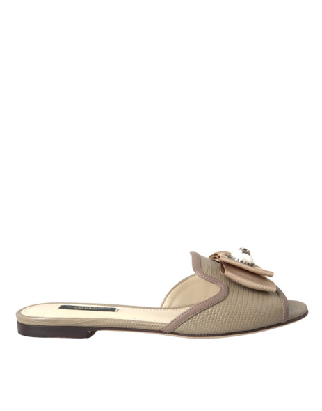 Beige Logo Pearl Flats Sandals Slides Shoes Beige Logo Pearl Flats Sandals Slides Shoes