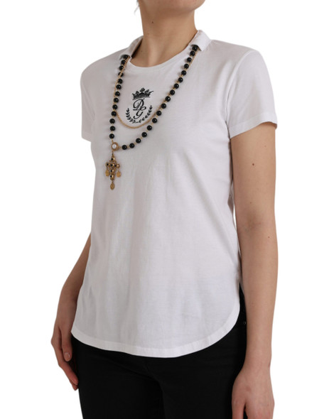 White Cotton Necklace Short Sleeves T-shirt White Cotton Necklace Short Sleeves T-shirt
