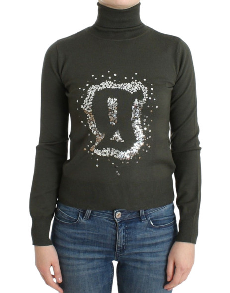 Green wool turtleneck sweater Green wool turtleneck sweater