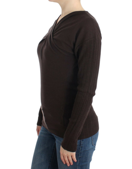 Brown knitted wool sweater Brown knitted wool sweater