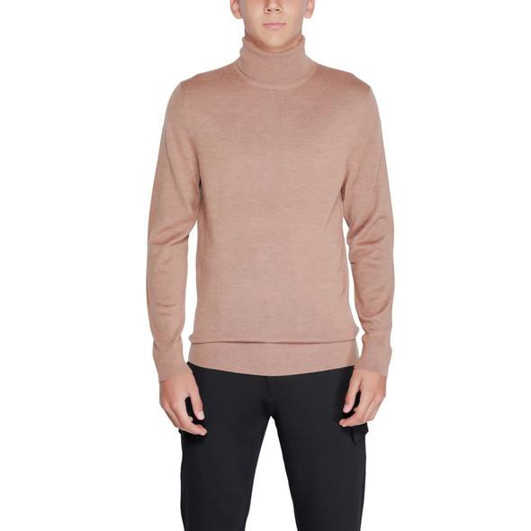 Beige Wool Turtleneck Beige Wool Turtleneck