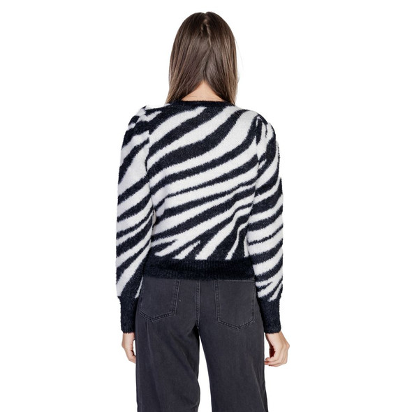 Black Nylon Sweater Black Nylon Sweater
