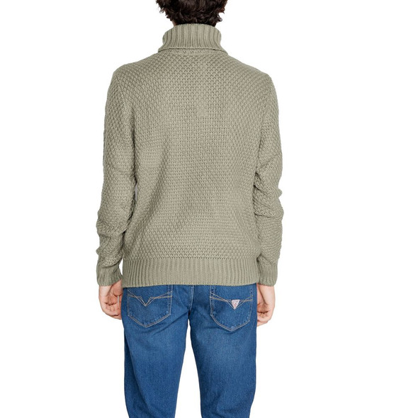 Green Polyester Sweater Green Polyester Sweater
