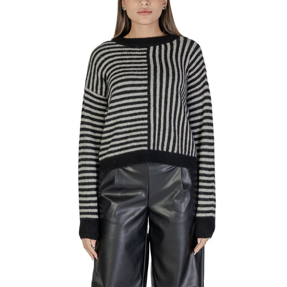 Black And White Recycled Polyester Sweater VE15723402438RO Black And White Recycled Polyester Sweater VE15723402438RO