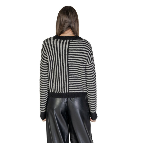Black And White Recycled Polyester Sweater VE15723402438RO Black And White Recycled Polyester Sweater VE15723402438RO
