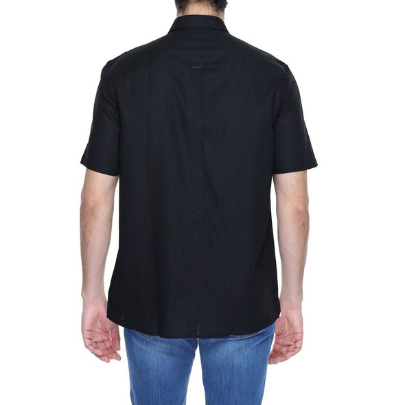Black Linen Shortsleeve Black Linen Shortsleeve