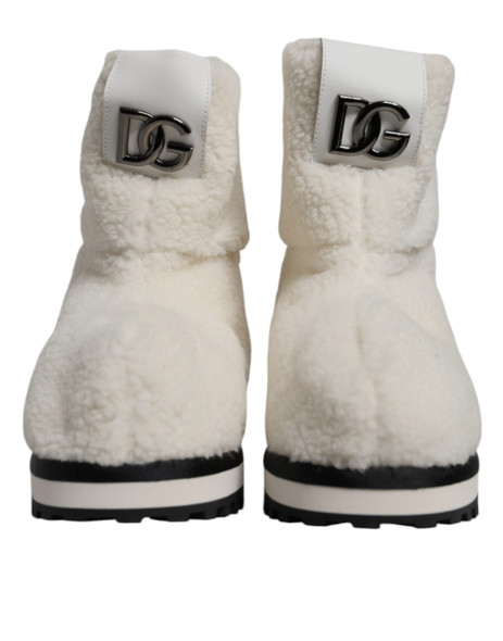 White Plush Logo Padded Mid Calf Boots Shoes White Plush Logo Padded Mid Calf Boots Shoes
