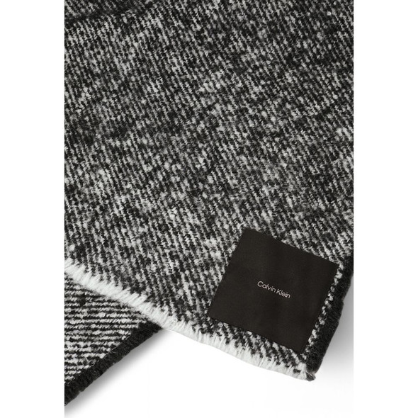 Black And White Polyester Scarf Black And White Polyester Scarf