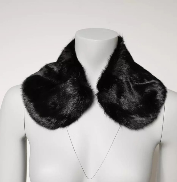 Dolce & Gabbana Black Fur Shawl Neck Wrap Cover Collar Scarf MS7116 Dolce & Gabbana Black Fur Shawl Neck Wrap Cover Collar Scarf MS7116