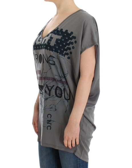Gray V-neck long t-shirt Gray V-neck long t-shirt