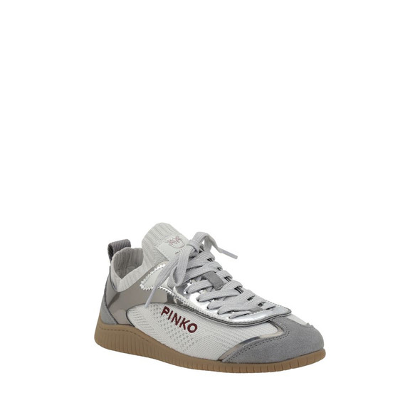 Reby 03 Sneakers Reby 03 Sneakers