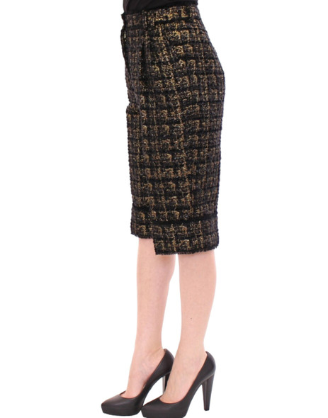 Black fabric shorts pants Black fabric shorts pants