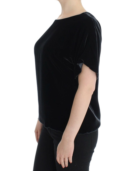 Black velvet shortsleeved blouse Black velvet shortsleeved blouse