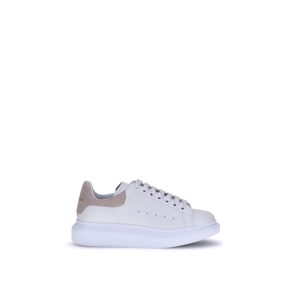 Alexander McQueen Leather Sneakers AL553770WIAIH9182BB Alexander McQueen Leather Sneakers AL553770WIAIH9182BB
