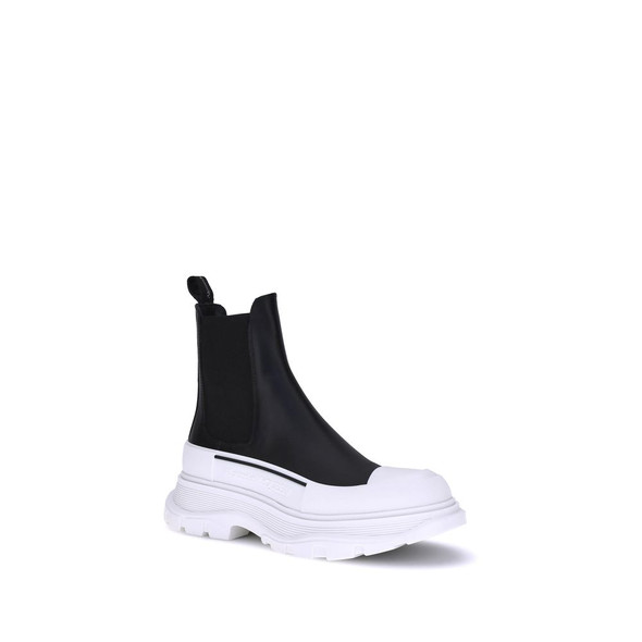 Alexander McQueen Chelsea Ankle Boots Alexander McQueen Chelsea Ankle Boots