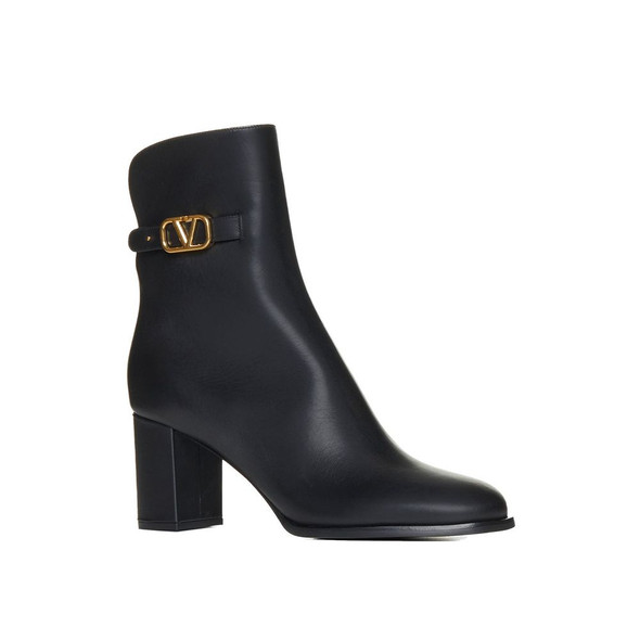 Valentino Garavani VLogo Signature Leather Boots Valentino Garavani VLogo Signature Leather Boots