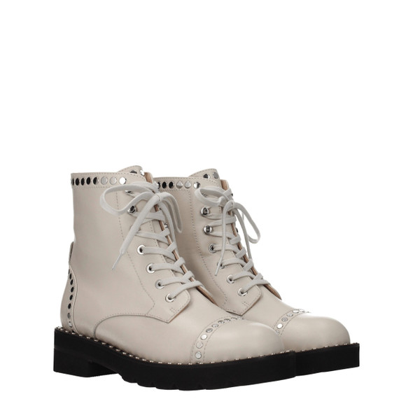 Stuart Weitzman Beige Leather Ankle Boots Stuart Weitzman Beige Leather Ankle Boots