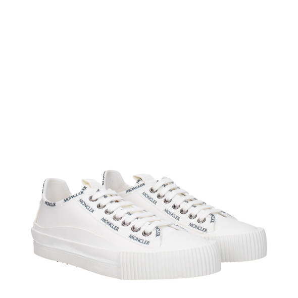 White Fabric Low Tops MO8616468185353BT White Fabric Low Tops MO8616468185353BT