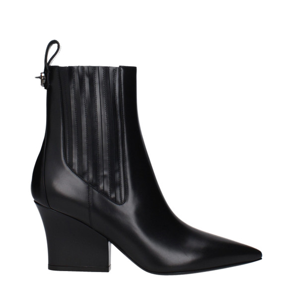 Valentino Garavani Black Leather Ankle Boots VA9496736760073BT Valentino Garavani Black Leather Ankle Boots VA9496736760073BT