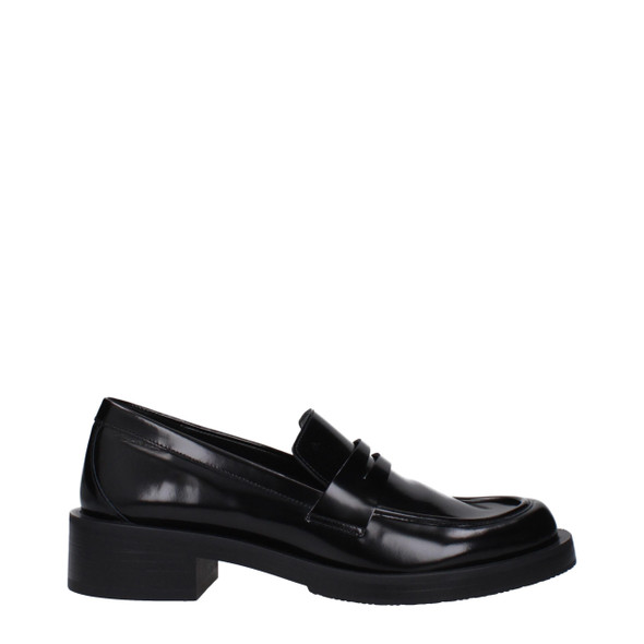 Black Leather Slip-On Loafers ST15037519921417BT Black Leather Slip-On Loafers ST15037519921417BT