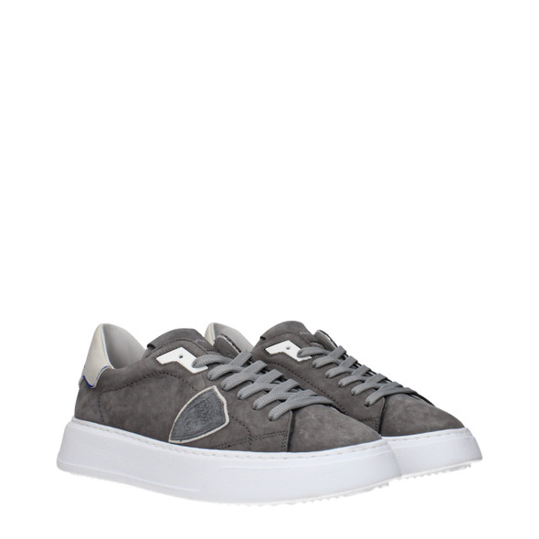 Gray Leather Sneakers PH15086943273225BT Gray Leather Sneakers PH15086943273225BT