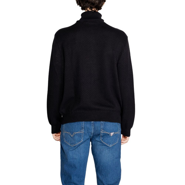 Black Cotton Turtleneck Black Cotton Turtleneck